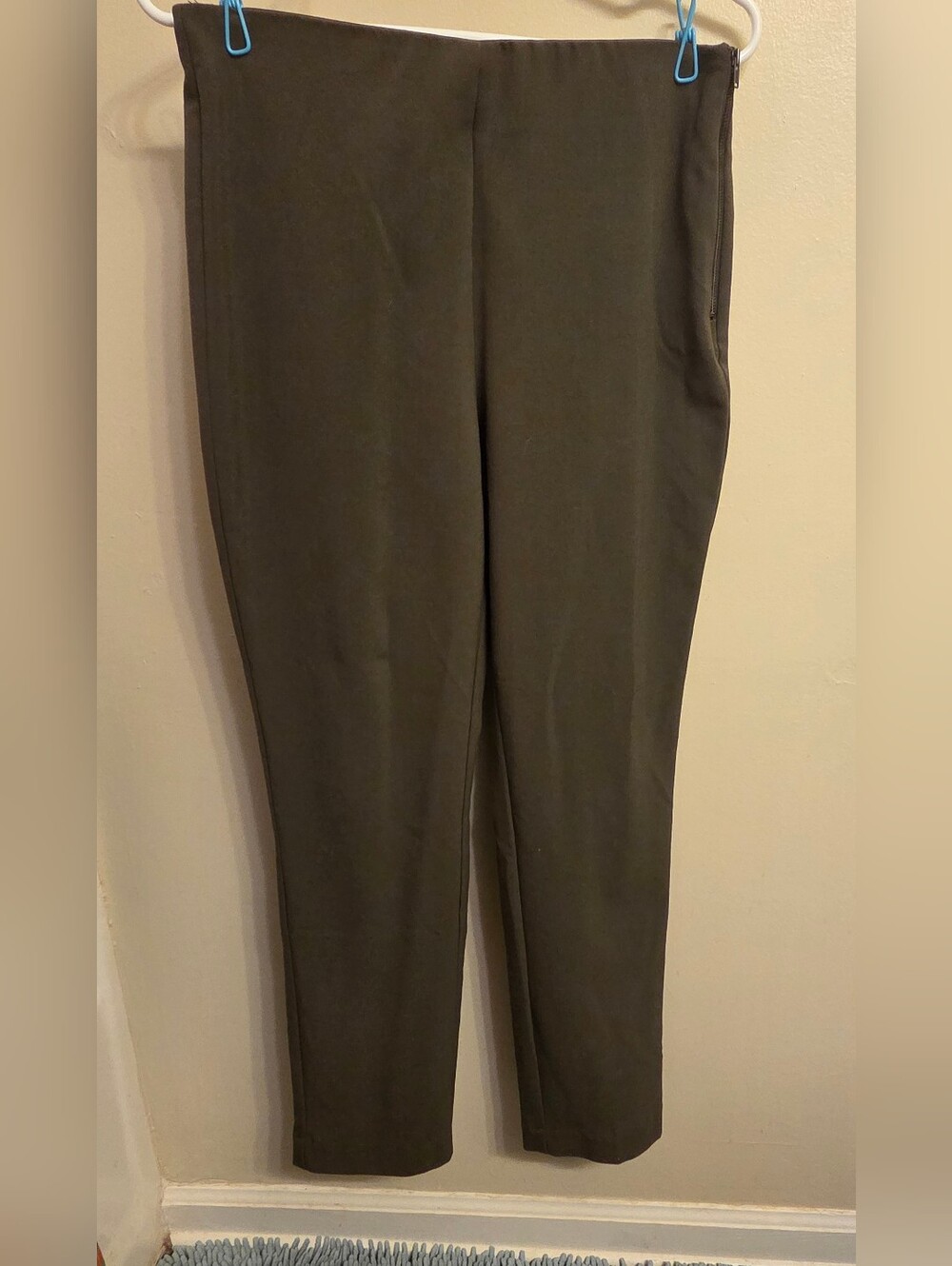 Nine West Skinny Ankle Dress Pants Olive Green Earthy Preppy Minimalist Size 6